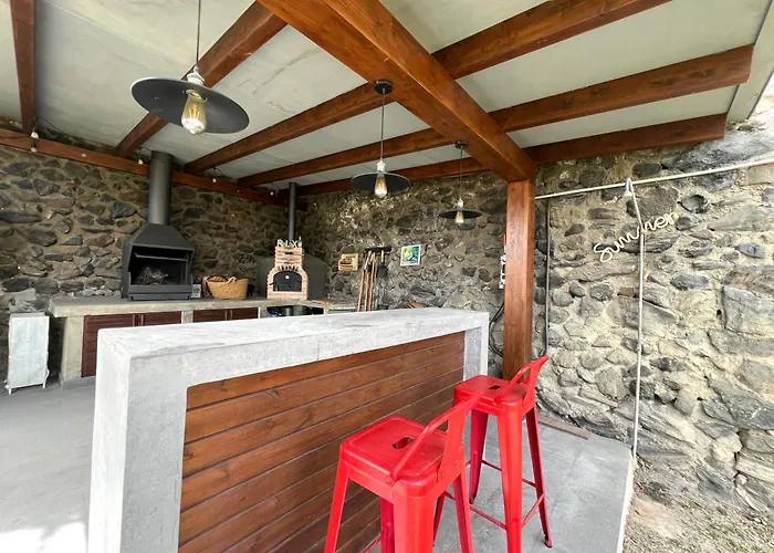 Gallos Вилла Альмуньекар